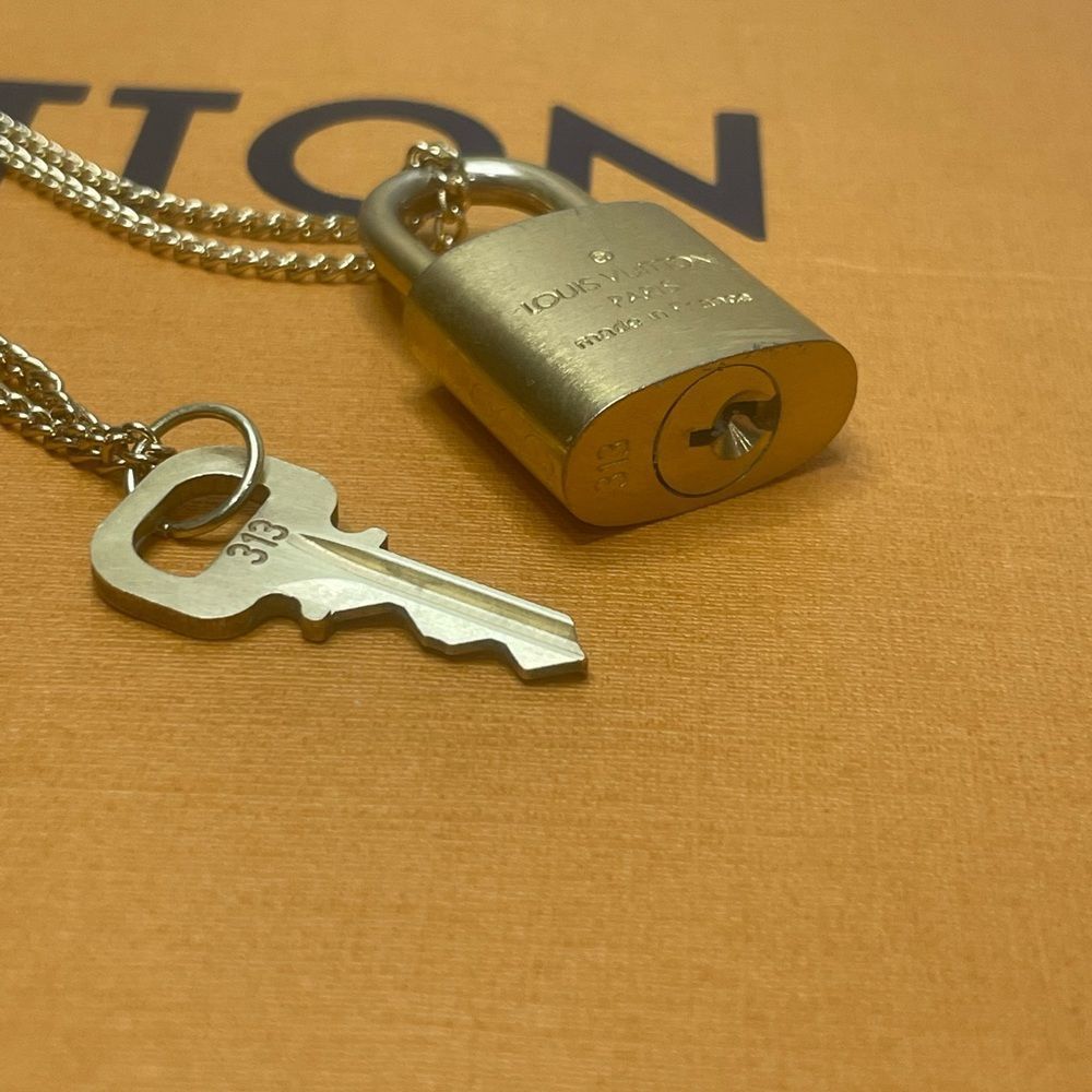 Authentic Louis Vuitton padlock and key layered necklaces - Picture 5 of 7